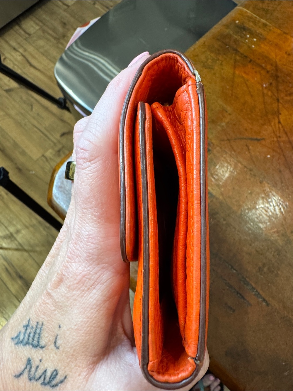 Marc Jacobs Orange Leather Flap Wallet with Logo Plaque - Picture 12 of 15